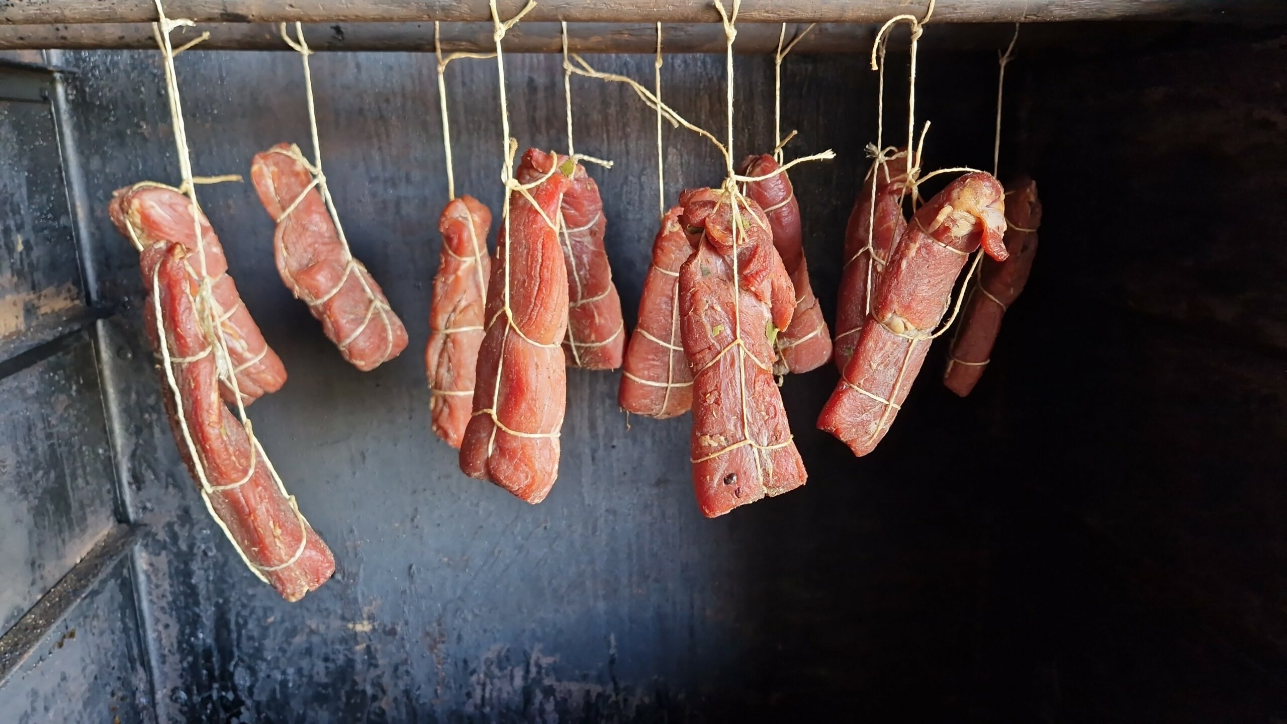 Anleitung für die Herstellung von köstlichem kaltgeräuchertem Filet Schinken